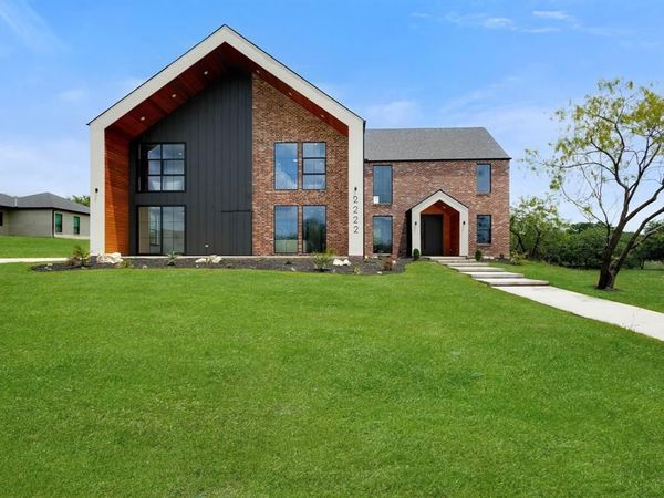2222 Alyssum Drive, Cedar Hill, TX 75104