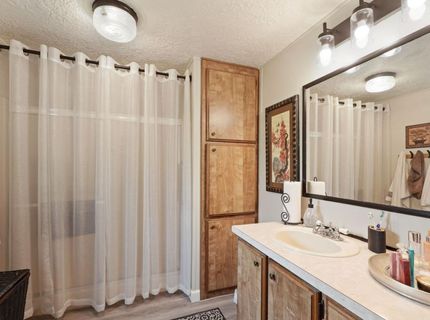 60 Hancock Dr, Roseville, CA 95678 Photo