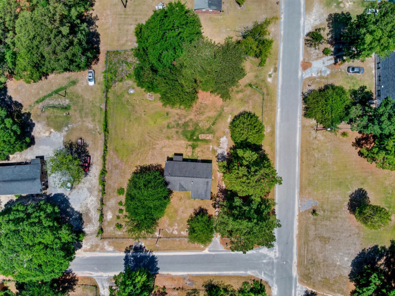 102 Montegue Street Photo 5