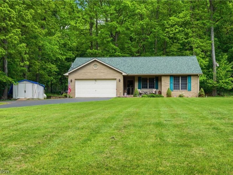 48266 Dyke Road, Negley, OH 44441 Photo 2