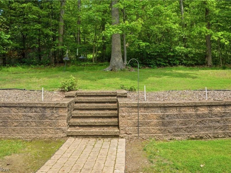 48266 Dyke Road, Negley, OH 44441 Photo 28