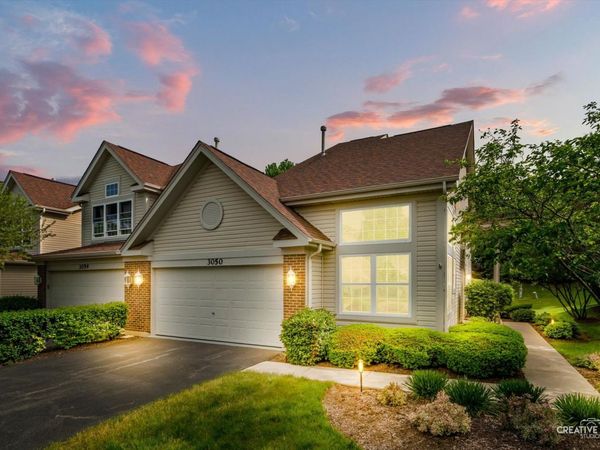 3050 Renard Lane , Unit 3050, St. Charles, IL 60175