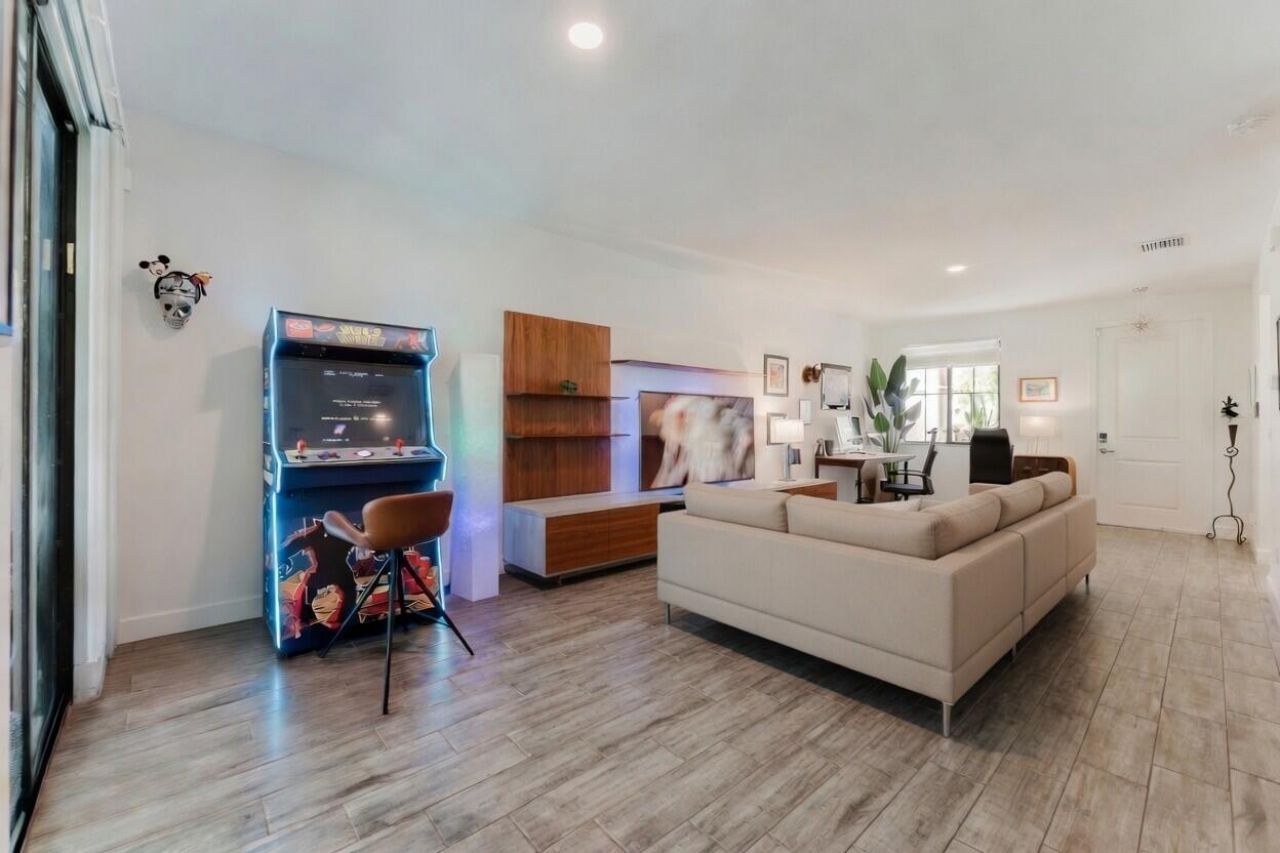 295 NW 33rd Lane, Pompano Beach, FL 33069 Photo