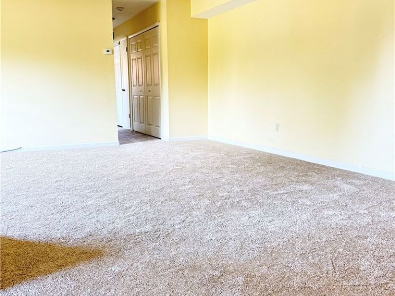 24665 Clareshire Drive, Unit 104, North Olmsted, OH 44070 Photo 7