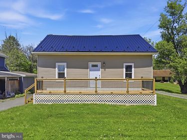 2210 MAHAFFEY LANE , WILLIAMSPORT, PA 17701