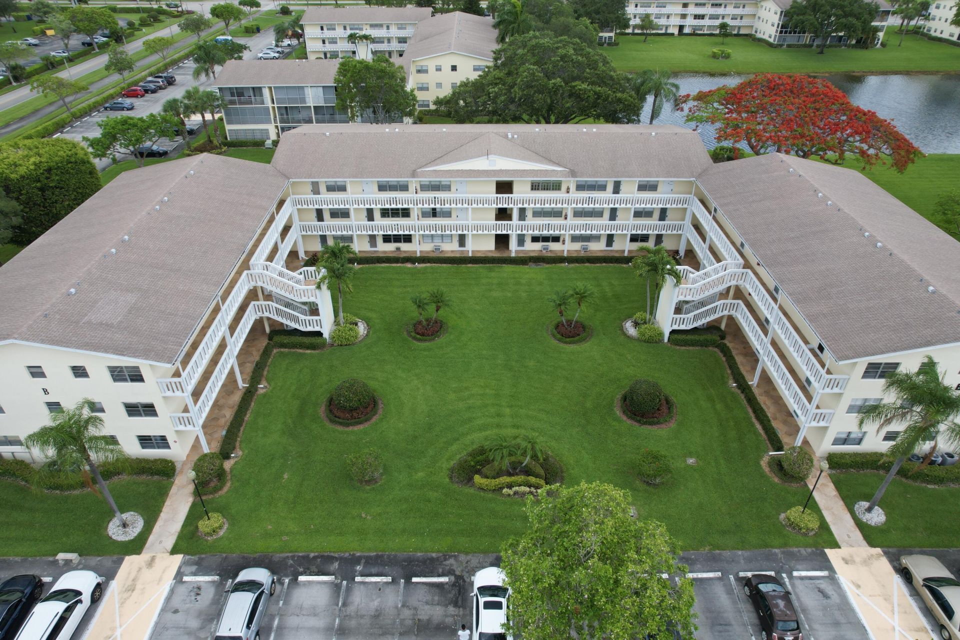 52 Dorset Drive, Unit B, Boca Raton, FL 33434 Photo