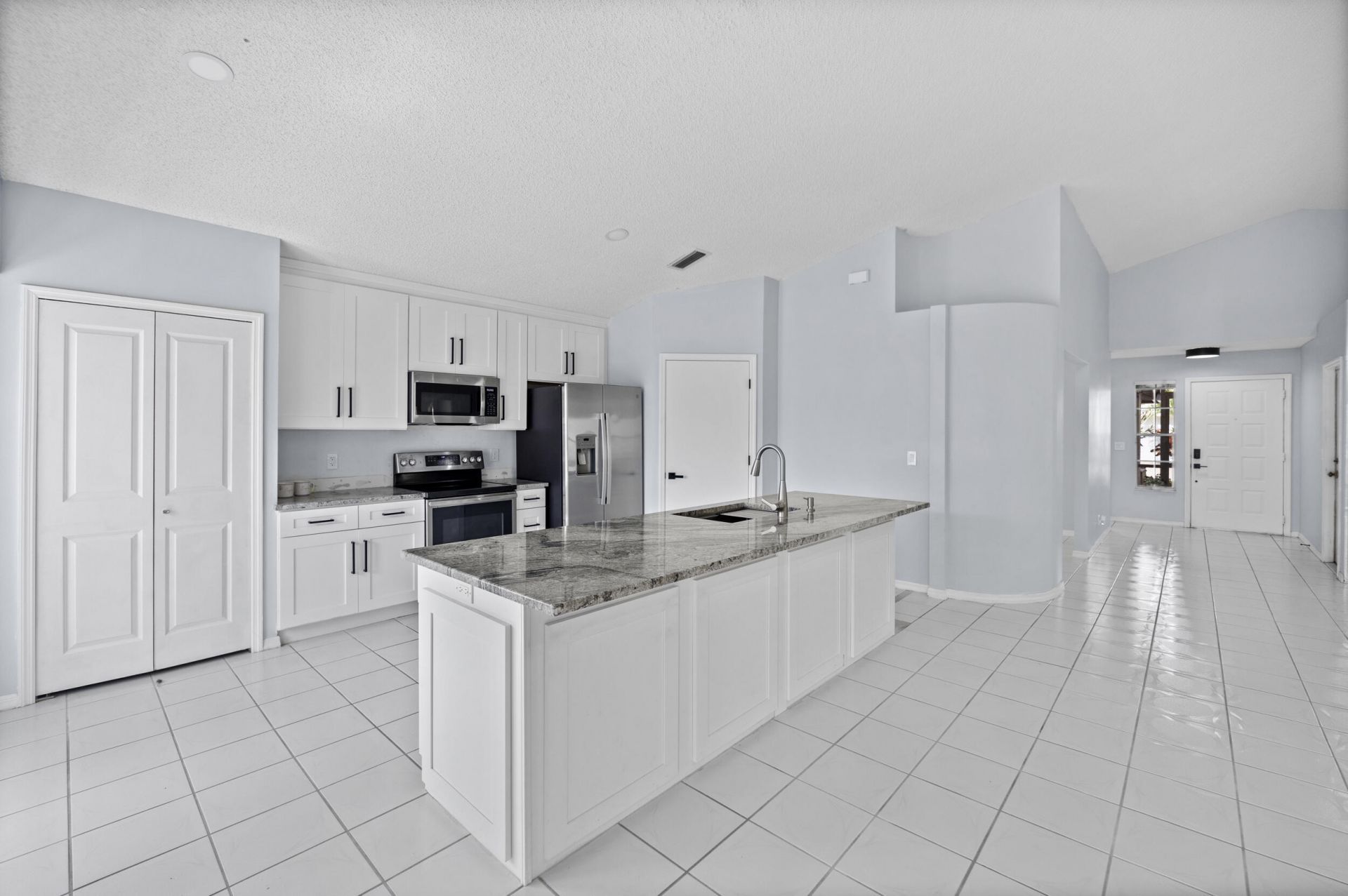 119 Hammocks Court, Greenacres, FL 33413 Photo