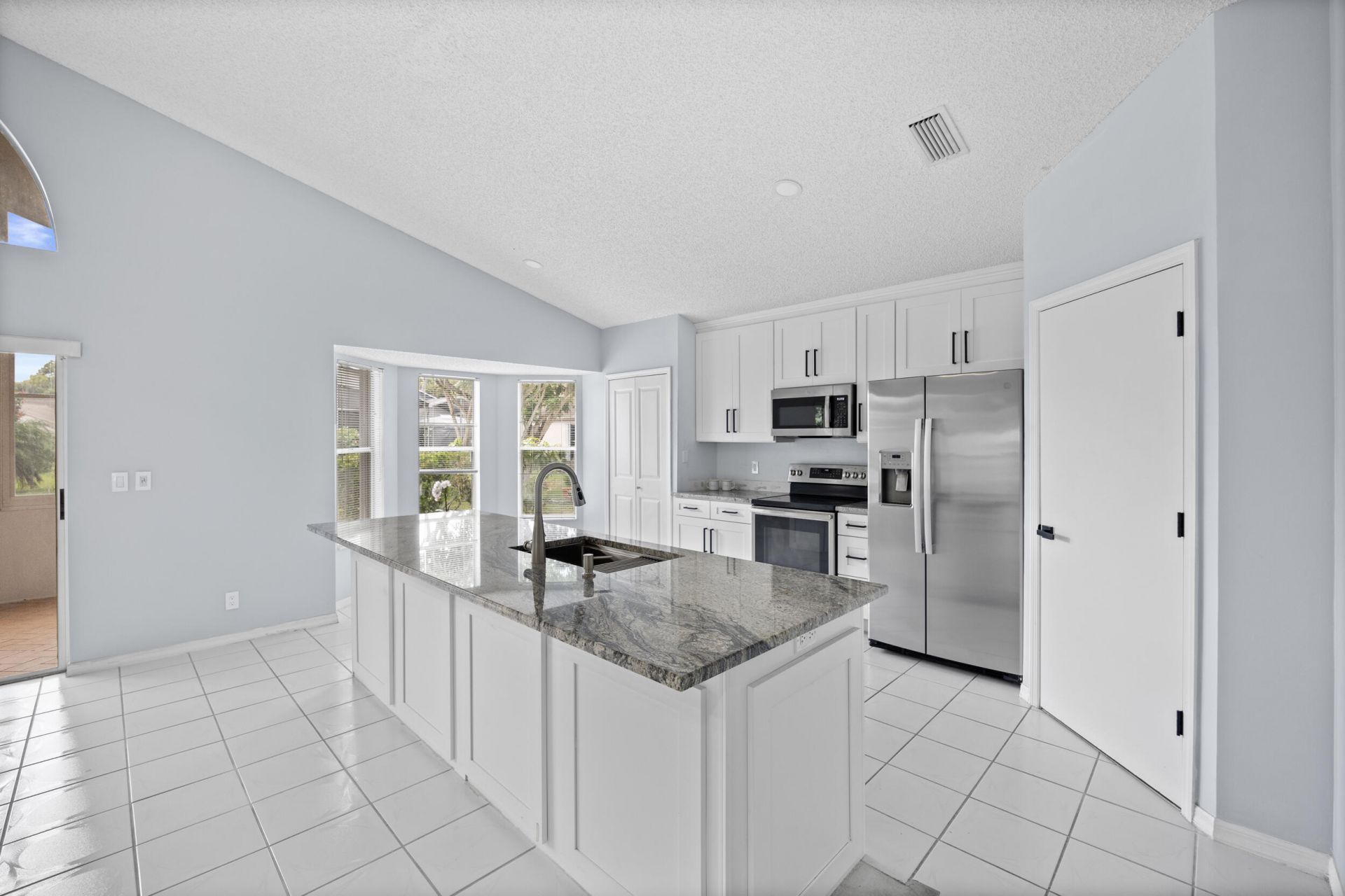 119 Hammocks Court, Greenacres, FL 33413 Photo