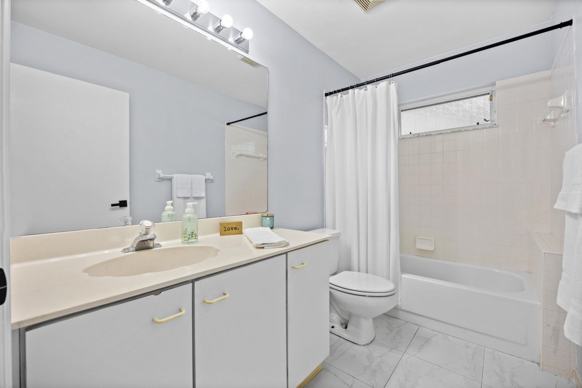 119 Hammocks Court, Greenacres, FL 33413 Photo