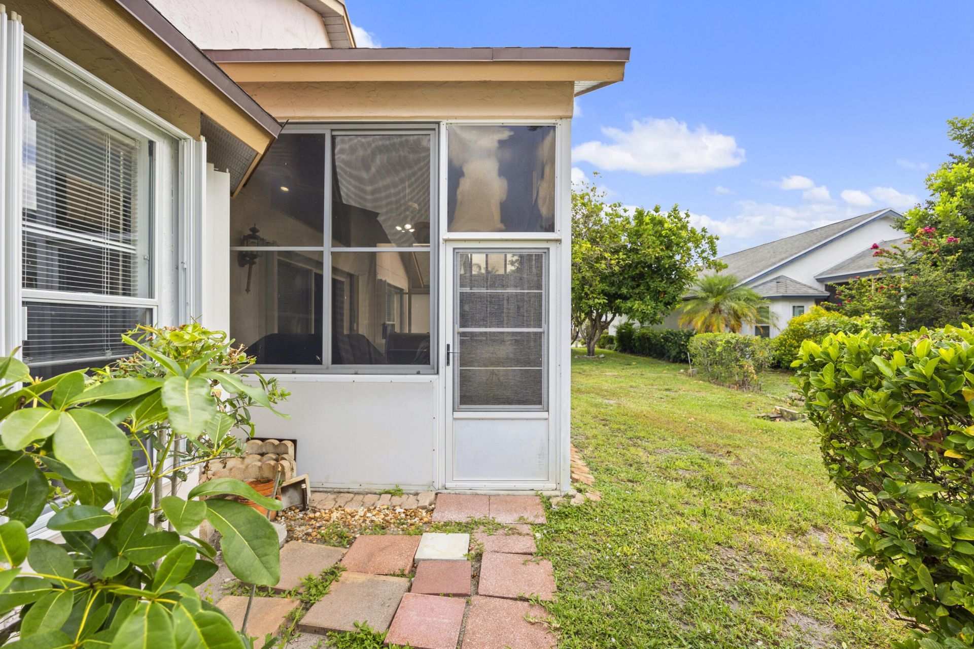 119 Hammocks Court, Greenacres, FL 33413 Photo