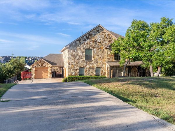 1898 Long Bow DR, Leander, TX 78641