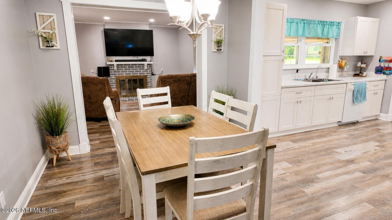 1050 Chapeau Road, Jacksonville, FL 32211 Photo