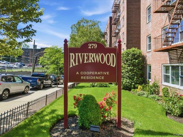 279 N Broadway, Unit 8R, Yonkers, NY 10701