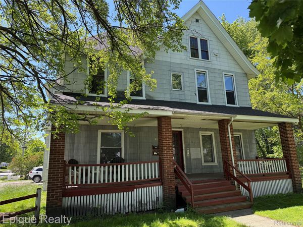 804 Court Street, Port Huron, Mi 48060