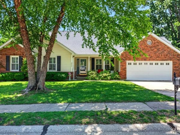 2953 Westborough Drive, St Charles, MO 63301