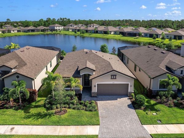 11100 BALFOUR STREET , VENICE, FL 34293