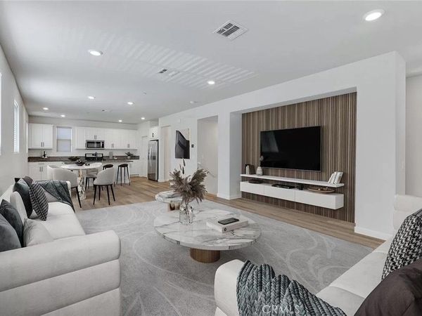 14700 Sherman, Van Nuys, CA 91405