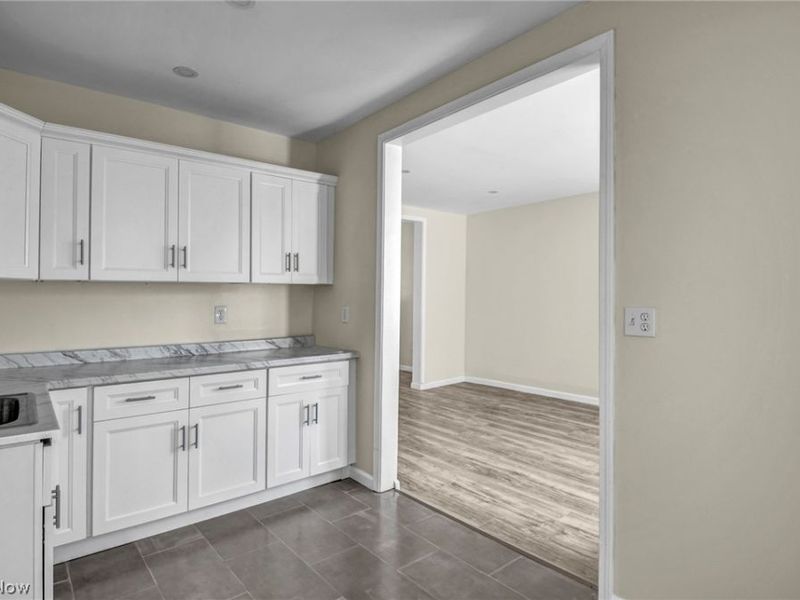 1726 Holyoke Avenue, East Cleveland, OH 44112 Photo 10