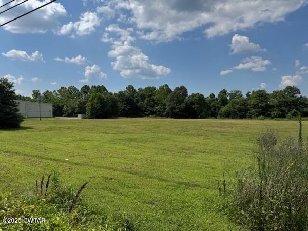 00 Airways Boulevard , Jackson, TN 38301
