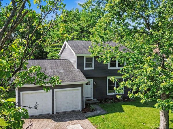445 High Meadows Village Drive , Powell, OH 43065