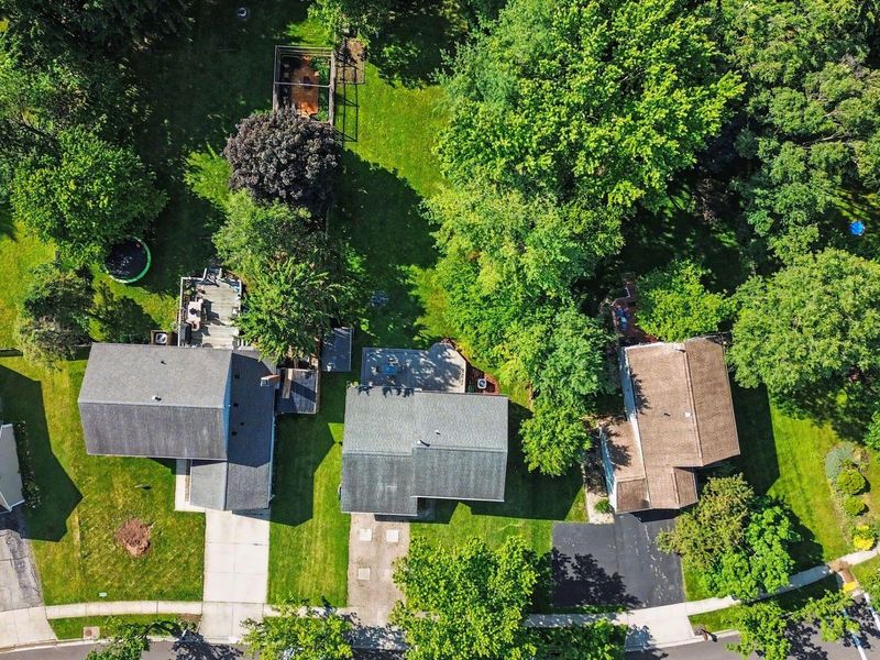 445 High Meadows Village Drive, Powell, OH 43065 Photo 4