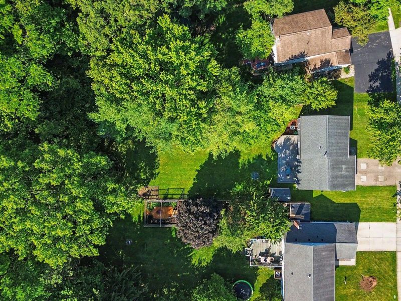 445 High Meadows Village Drive, Powell, OH 43065 Photo 5
