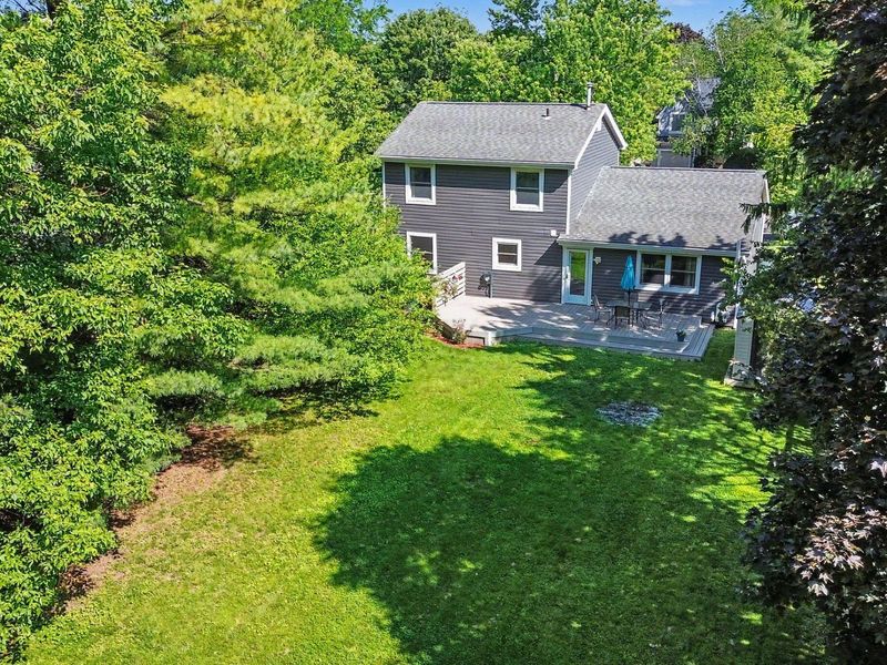 445 High Meadows Village Drive, Powell, OH 43065 Photo 9