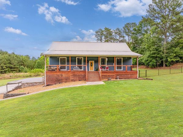 116 County Road 476 , Bridgeport, AL 35740
