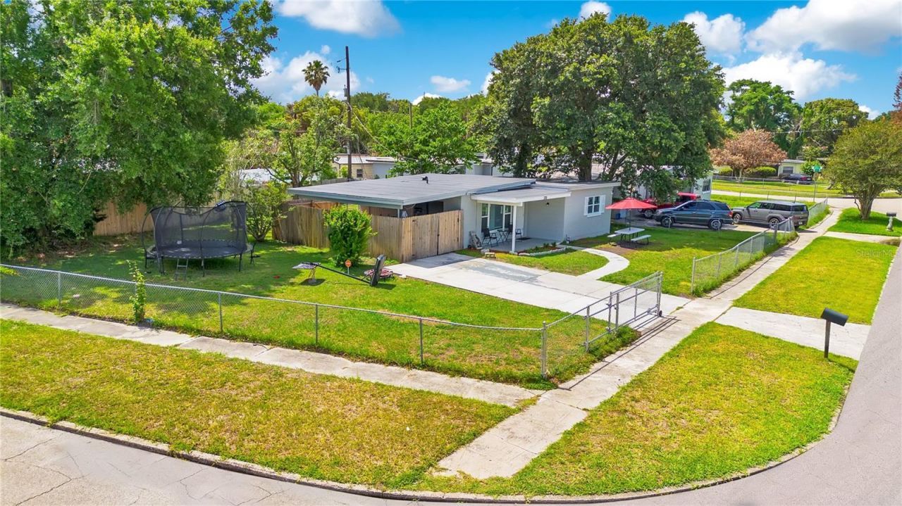1301 Lawne Boulevard , Orlando, FL 32808 Photo