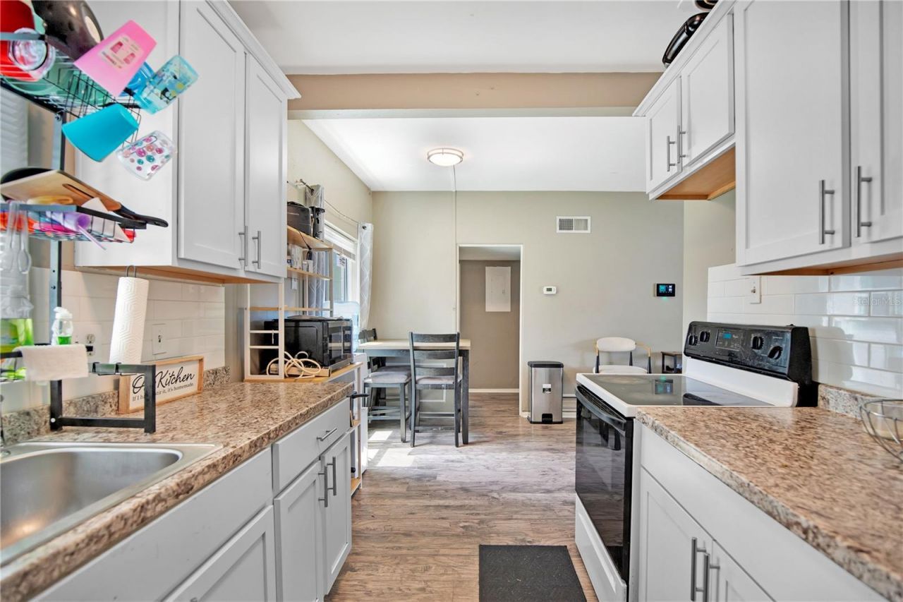 1301 Lawne Boulevard , Orlando, FL 32808 Photo