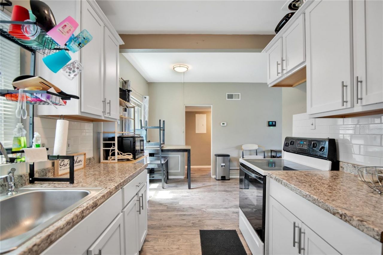 1301 Lawne Boulevard , Orlando, FL 32808 Photo