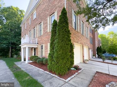 8320 DOCKRAY COURT, LORTON, VA 22079
