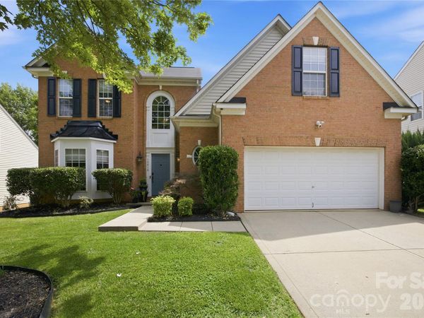 10010 Spring Park Drive , Charlotte, NC 28269