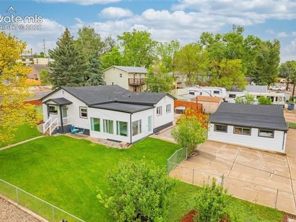 820 W Jackson Street, Colorado Springs, CO 80907