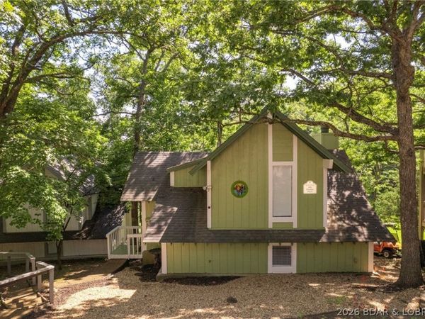 424 Duenke Drive , Osage Beach, MO 65065