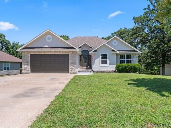 150 Kays Point Road, Lake Ozark, MO 65049
