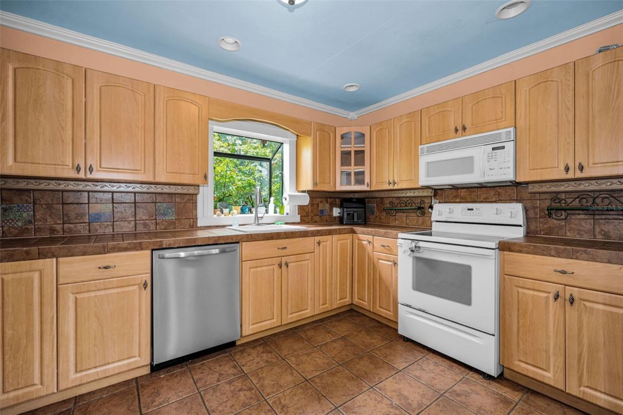 4994 17th Avenue N, Saint Petersburg, FL 33710 Photo
