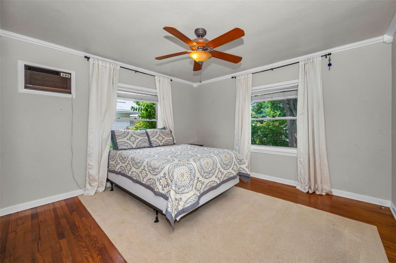 4994 17th Avenue N, Saint Petersburg, FL 33710 Photo