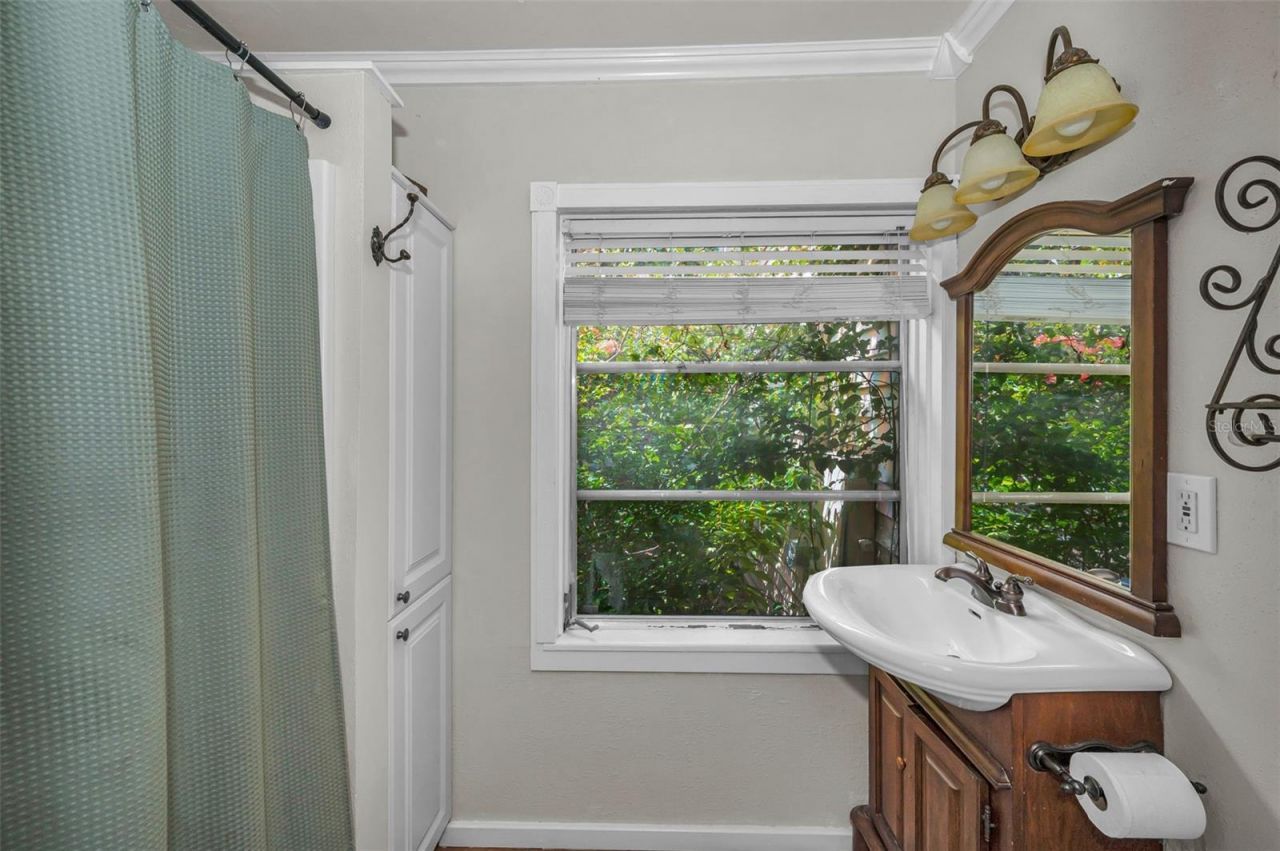 4994 17th Avenue N, Saint Petersburg, FL 33710 Photo