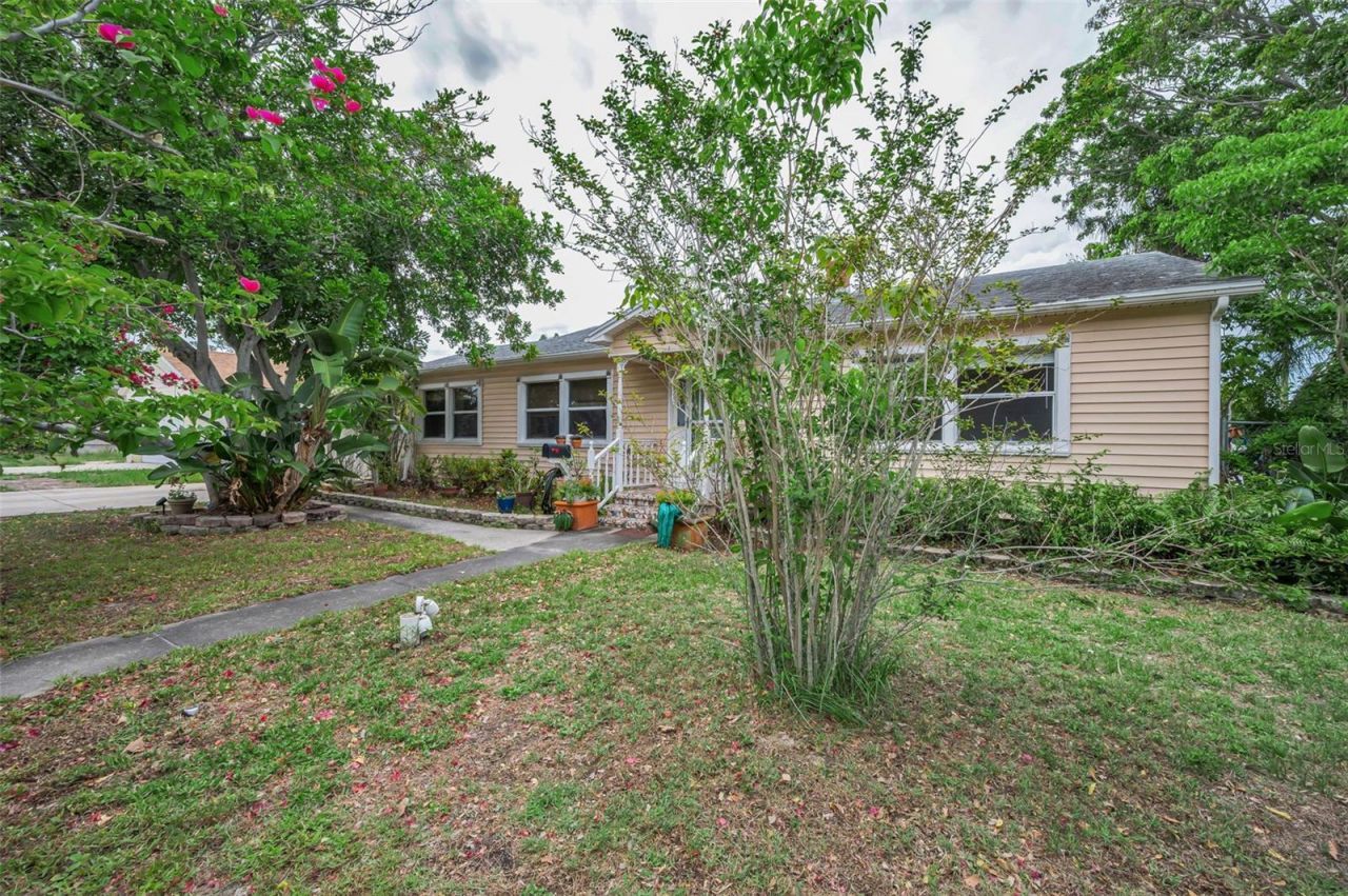 4994 17th Avenue N, Saint Petersburg, FL 33710 Photo