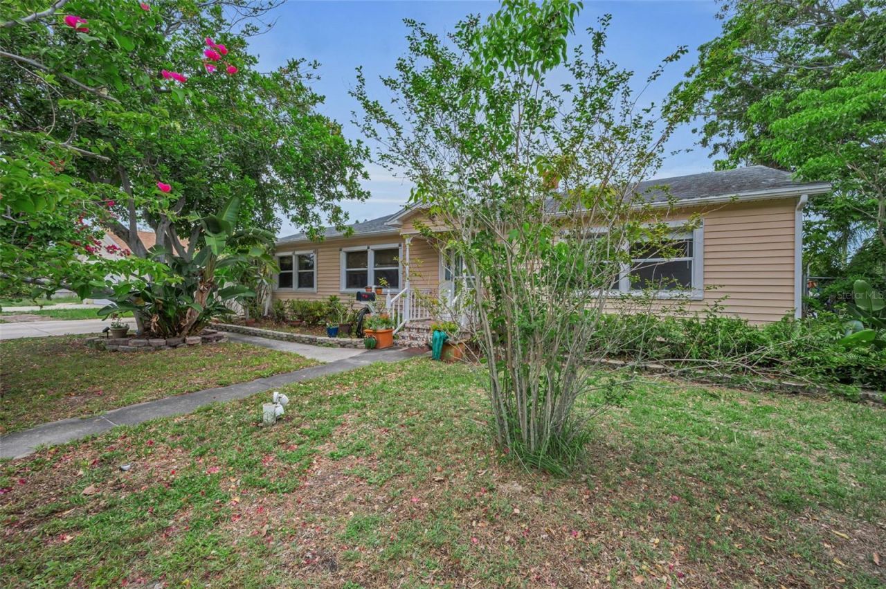 4994 17th Avenue N, Saint Petersburg, FL 33710 Photo