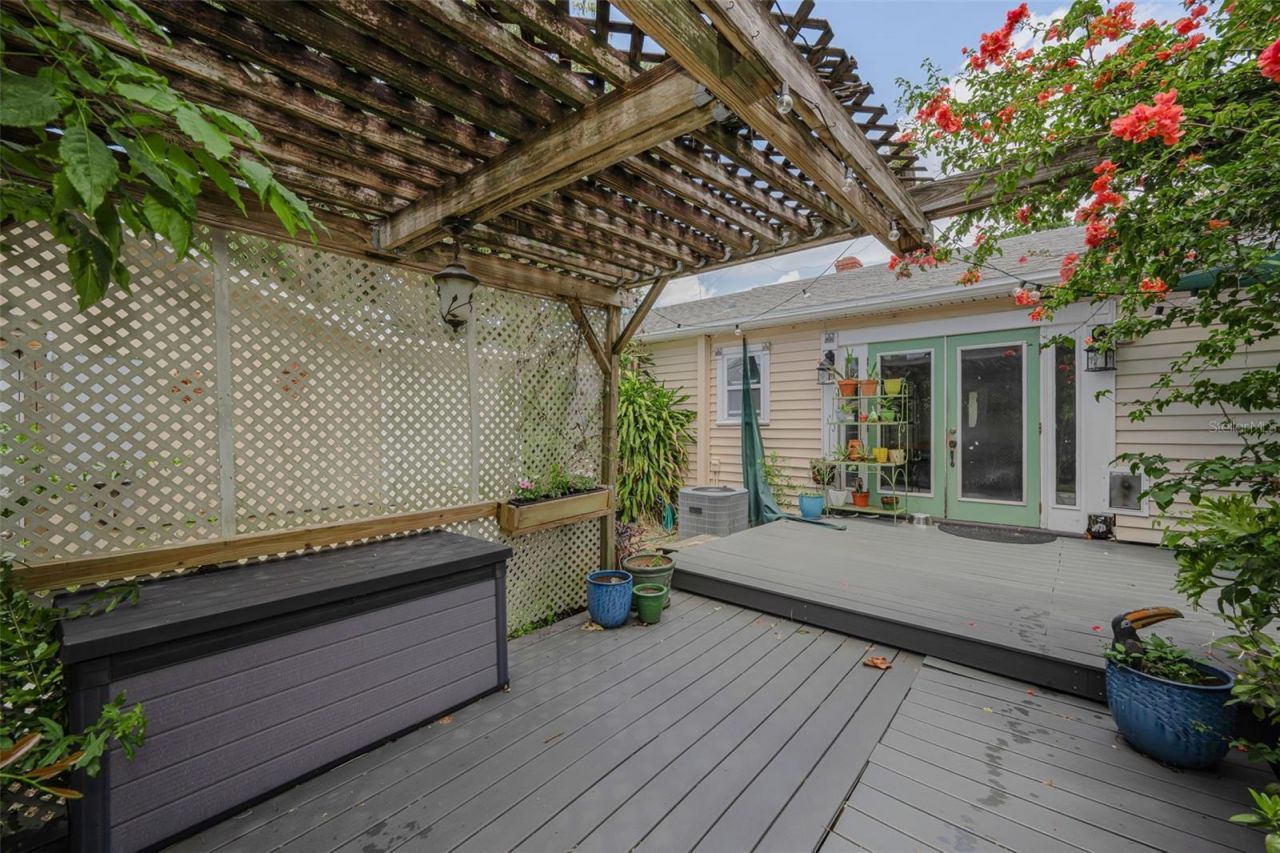 4994 17th Avenue N, Saint Petersburg, FL 33710 Photo