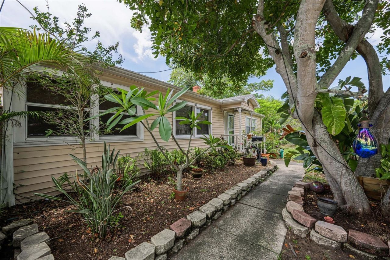 4994 17th Avenue N, Saint Petersburg, FL 33710 Photo