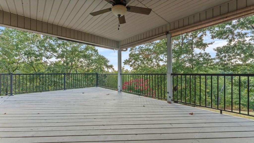 37 Grier Drive Bella Vista, AR 72715