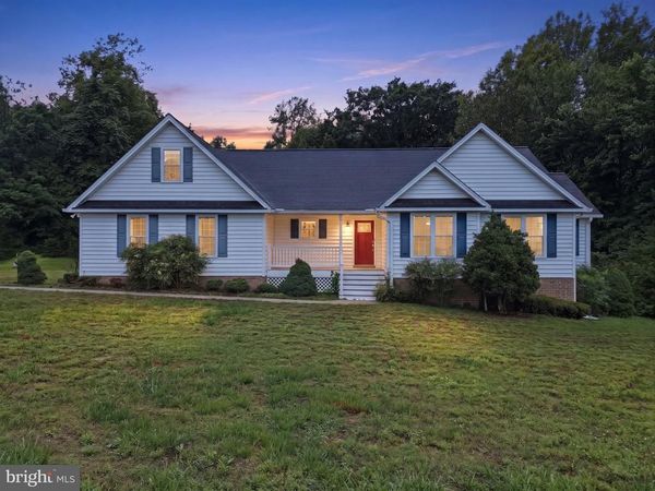 555 CLEMENTS DR , TAPPAHANNOCK, VA 22560
