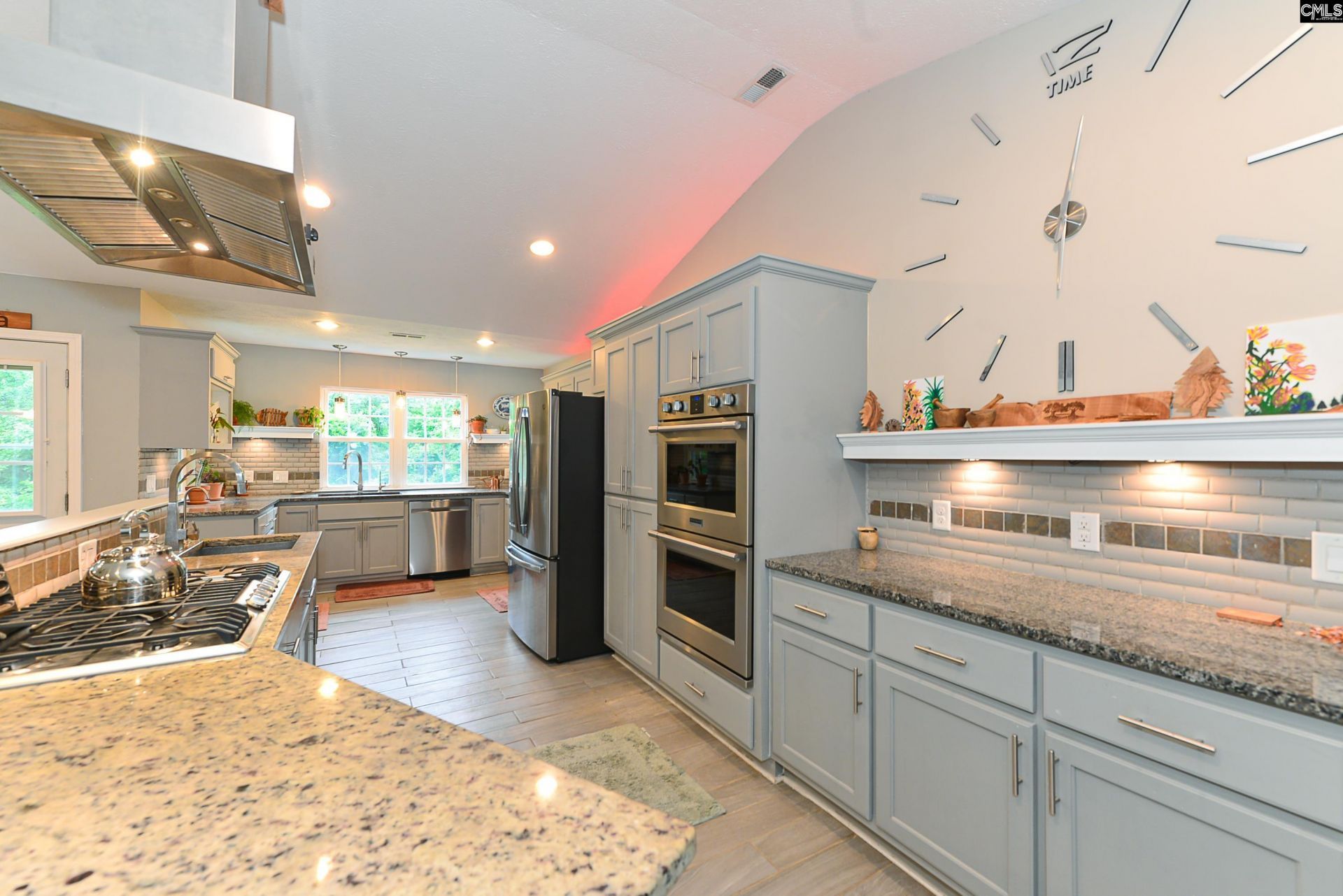 2154 Tanglewood Road  Photo 5