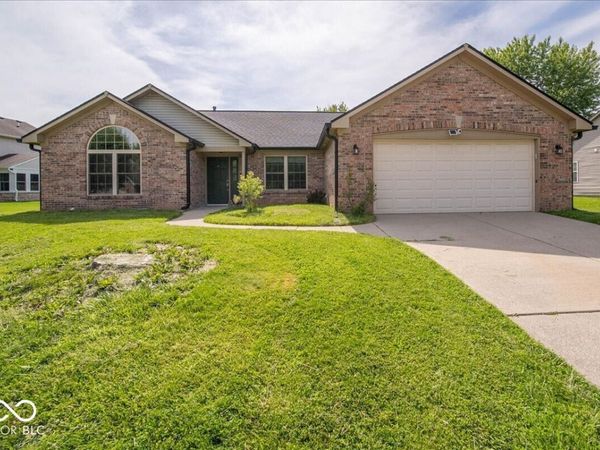 1662 Acorn Road, Franklin, IN 46131