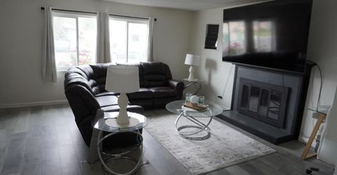 1570 Radcliffe Drive, Reno, NV 89502 Photo