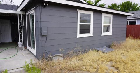1570 Radcliffe Drive, Reno, NV 89502 Photo