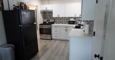 1570 Radcliffe Drive, Reno, NV 89502 Photo